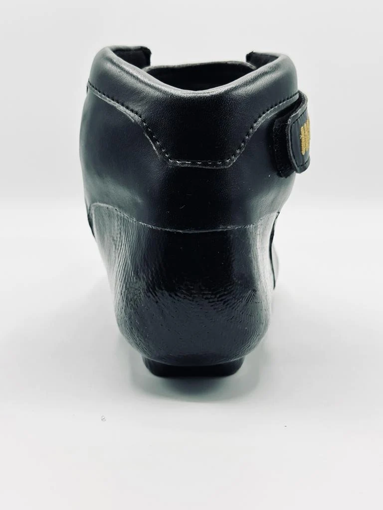 CBC ONYX Club Boot for Short Track NEW! 5 Back speed boot